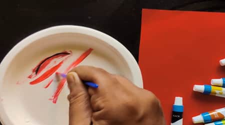 Step 3 - Painting the Paper Plate-min