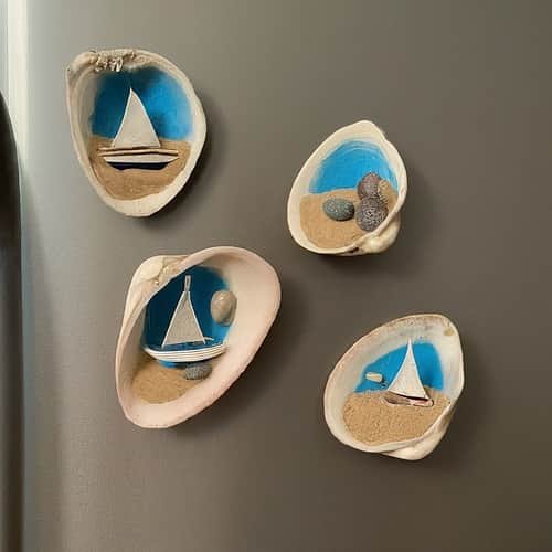 11 DIY Seashell Magnets for Your Fridge
