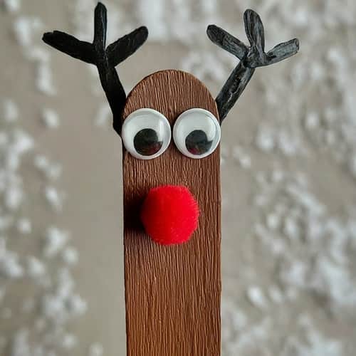 Quick And Easy Popsicle Stick Reindeer Bookmarks