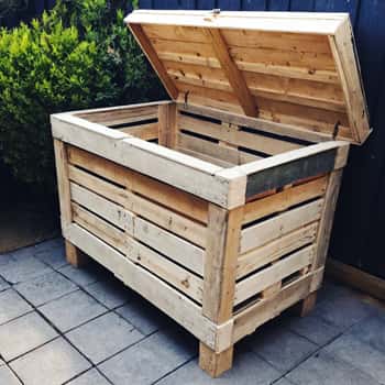 Pallet Outdoor Storage Box