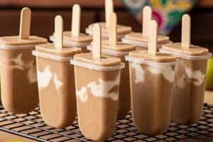 12. Chikoo & Ragi Smoothie Pops
