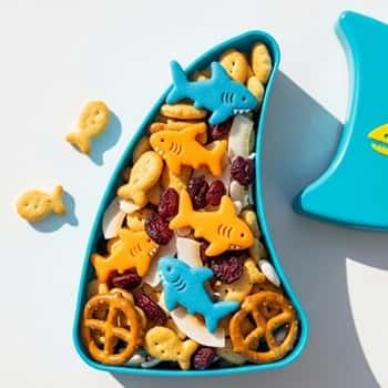 5. Shark-Bait Cheese Crackers Mix