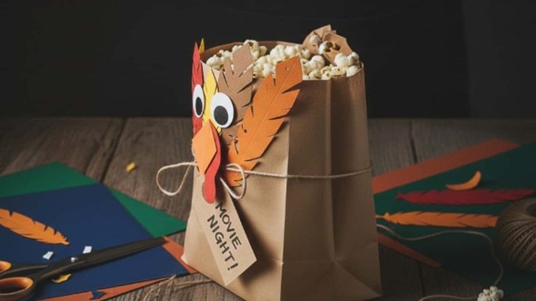 DIY Paper Bag Turkey Placeholders for Thanksgiving Kids Table - featured