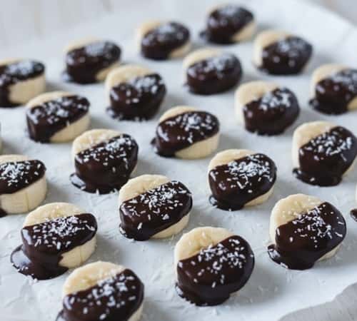 2. Frozen Banana Bites with Dark Chocolate Drizzle
