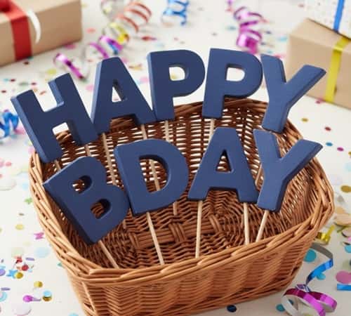 4. The 'Photo Booth Prop' Letter Banner