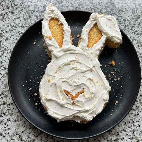 1. Classic Cut-Up Rabbit Cake (Bunny Cake Easy)