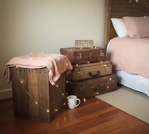 4. Wood Accents + Romantic Color Corners