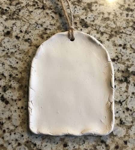 5. Simple Clay Wall Hanging (Boho Style)