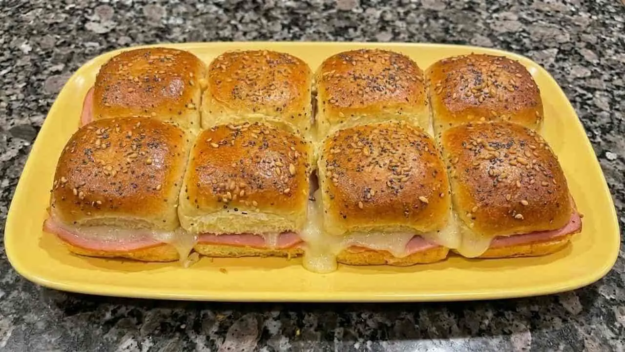 Ham and Cheese Hawaiian Roll Sliders (Appetizer Recipe) - featured