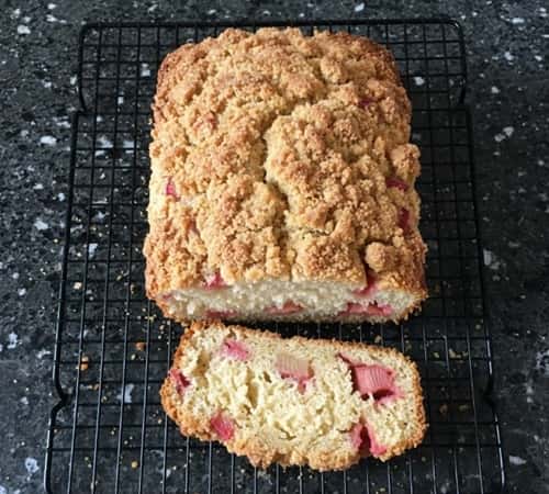 How To Make Rhubarb Streusel Bread