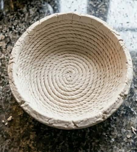 4. Rustic Rope Texture Bowl