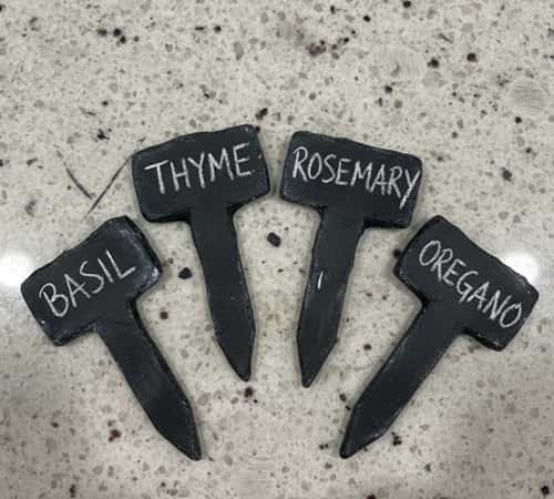 7. Mini Chalkboard Clay Plant Tags