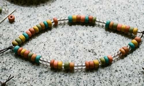 8. Color Block Anklet
