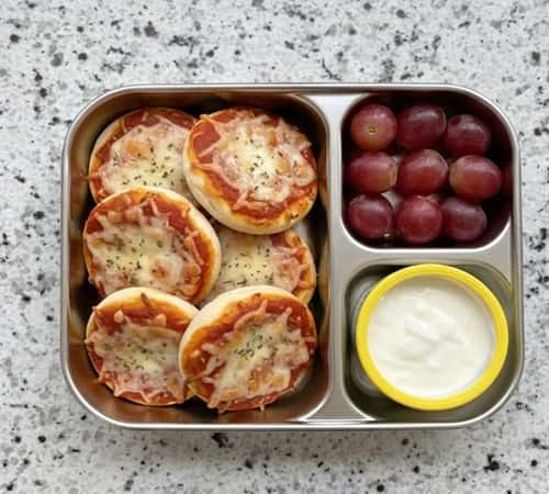 8. Mini Bagel Pizza Box