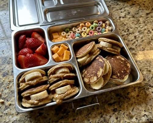 2. DIY Mini Pancake Sandwich Box