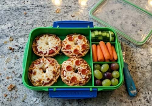 5. Mini Bagel Pizza Bento