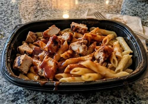 7. BBQ Chicken Pasta Box