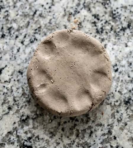 9. DIY Cornstarch Seal