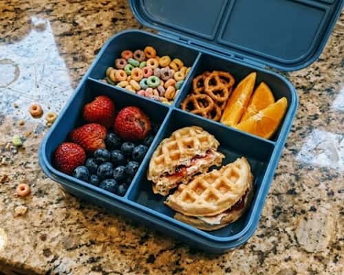 9. Mini Waffle Sandwich Bento