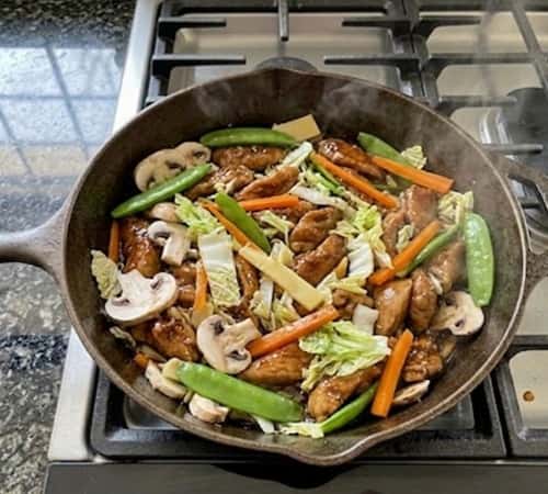 Step 5 - Build Flavor With Garlic, Ginger, and Veggies