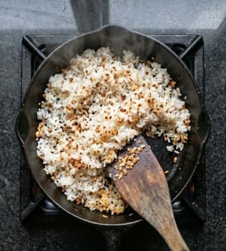 Step 3 - Make the Crispy Garlic Rice