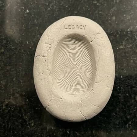 10. Thumbprint Legacy Clay Worry Stone