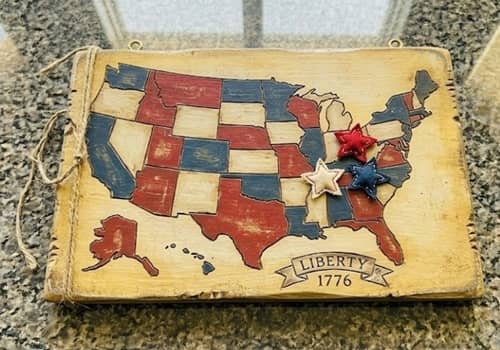 11. Vintage America Road Map Wall Plaque
