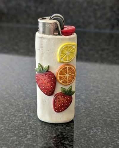 Step 8 - Paint the Fruit Details