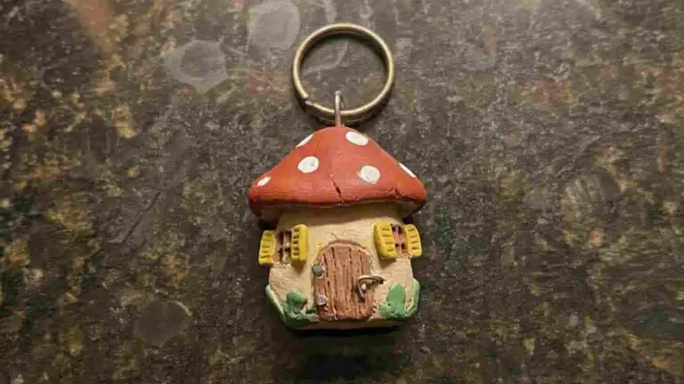 Clay Keychain Craft - featured