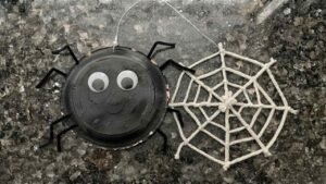 Paper Plate Bat Craft - featured