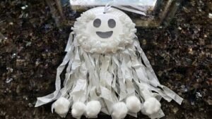 Paper Plate Ghost Craft for Halloween - featured