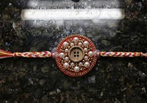 Step 5 - Finish With Tiny Decorative Details