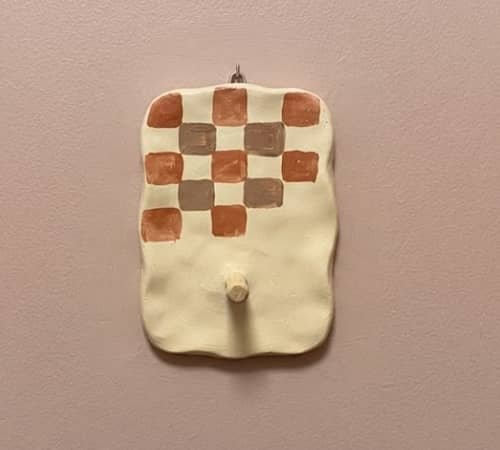 7. Wavy Checkerboard Wall Hook