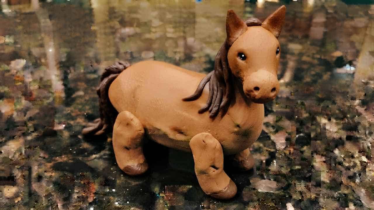 Air Dry Clay Horse Craft - featured