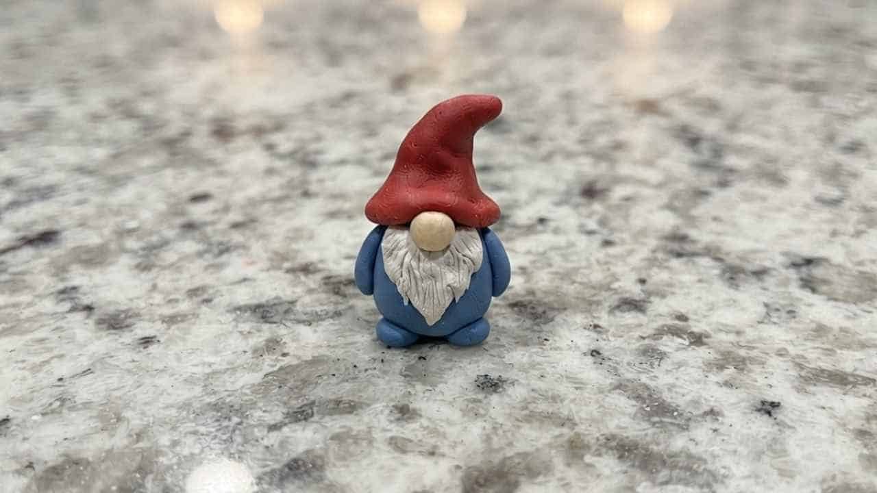 Small Clay Figures for Dollhouse Decor - featured