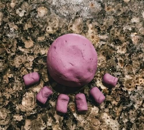 Step 3 - Divide Clay for Eight Arms
