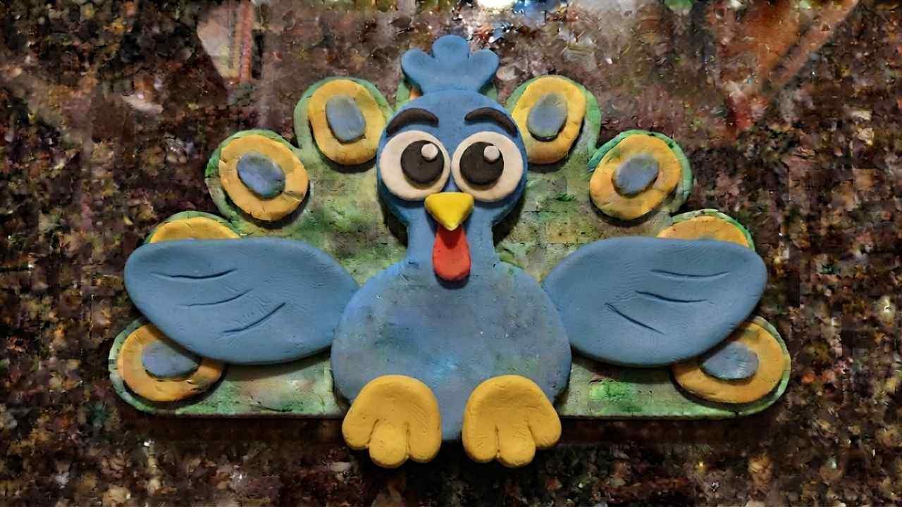 Turkey Disguise Peacock Clay Craft For Kids - Featured