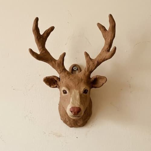 10. Clay Reindeer Head Wall Decor