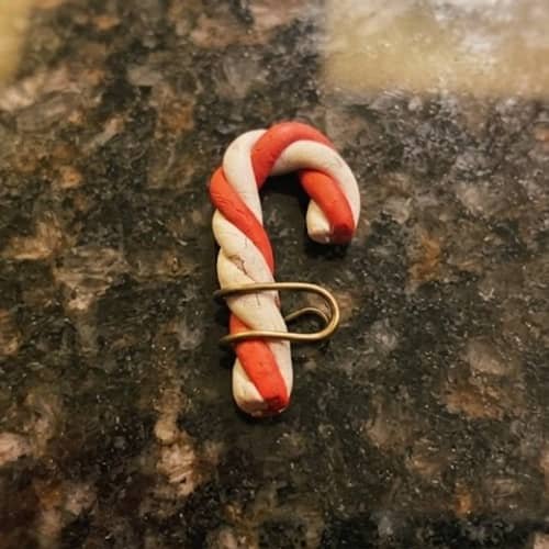 2. Candy Cane Twist Ear Cuff