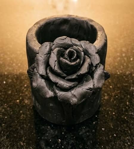 3. Black Rose Gothic Clay Holder