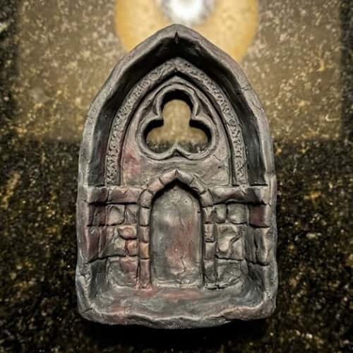 4. Gothic Arch Jewelry Dish