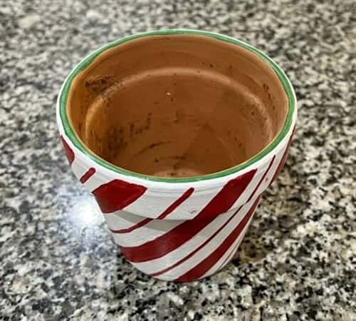 6. Candy Cane Stripe Pot