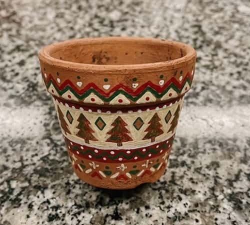 7. Christmas Sweater Pattern Pot