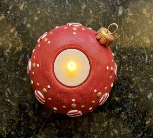 8. Christmas Bauble Clay Holder