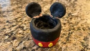 DIY Minimuse Clay Crafts for Kids - featured