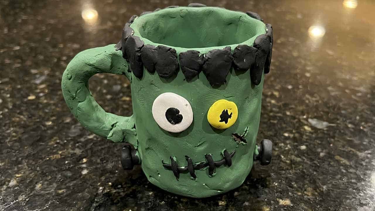 Halloween Clay Pottery Ideas - featured